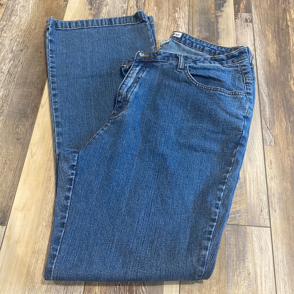 Silhouettes size 16WT jeans